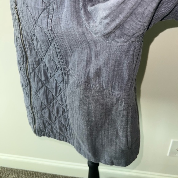 J. Jill Women's Quilted Jacket M Petite Gray Mixed Media Cotton LIghtweight - Picture 4 of 4